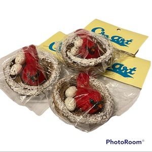 💎Vintage 3 Pack, 2.5 Inch Wide Male Cardinal In Snowy Nest Decor